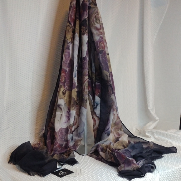 Echo Floral Scarf in Purple and Black - Picture 1 of 9